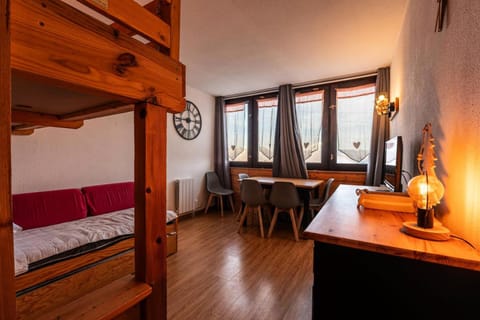 Résidence Chamois - Galerie CHAMOIS C127 - Le Paquebot des Neiges MAE-0293 Apartment in Mâcot-la-Plagne