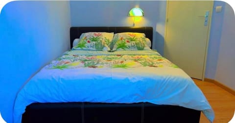 Belle chambre chez Zoa Vacation rental in Île-de-France