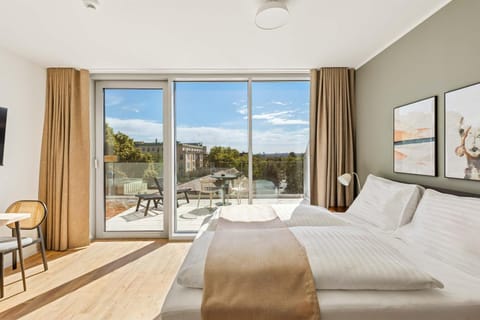 Bed, Balcony/Terrace, Photo of the whole room