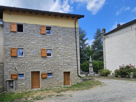 Inner courtyard view