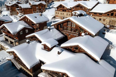 Les Chalets de Marie, ski aux pieds, station La Rosière 1 850m Chalet in Montvalezan