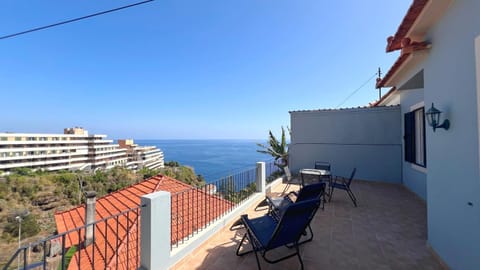 Natural landscape, View (from property/room), Balcony/Terrace, Sea view