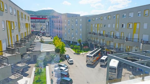 Property building, Neighbourhood, City view