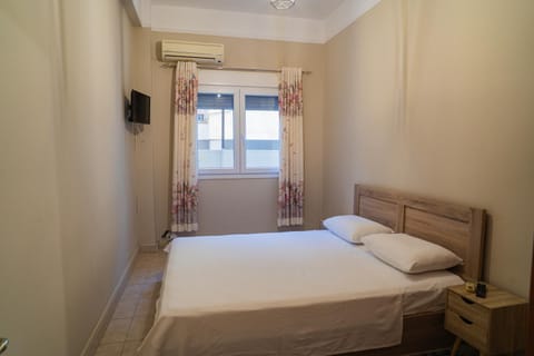 Bed, Bedroom, wardrobe