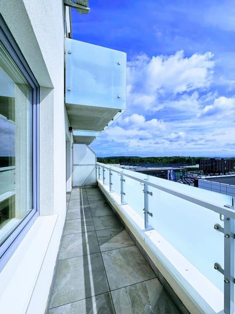Day, Natural landscape, View (from property/room), Balcony/Terrace