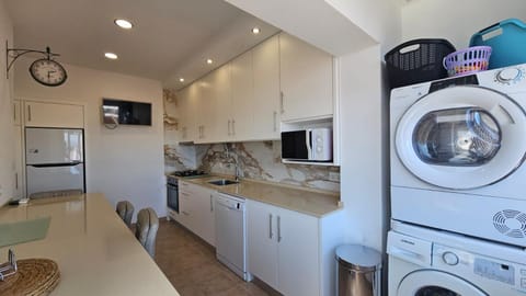 dishwasher, washing machine, dryer, kitchen