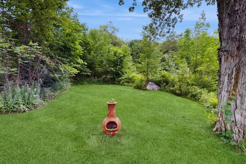 Kingdom Valley Farmhouse House in Chester