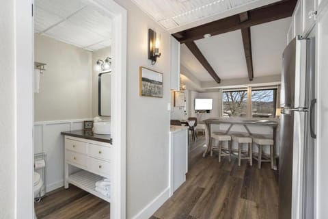 Lake it Easy at Kimberling Crossing House in Kimberling City