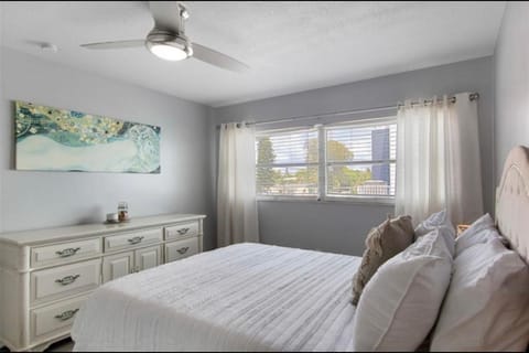 Gulls Nest Apartment hotel in Treasure Island