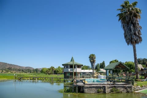 Day, Lake view