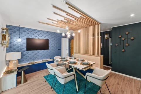 TV and multimedia, Dining area
