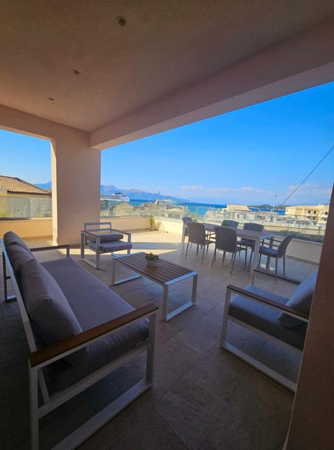 Théa Luxury Apartments Corfu Town Apartment in Corfu