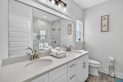 New Construction - West End PCB - Gated Neighborhood - FLPCB63 House in Laguna Beach