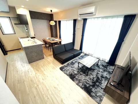 Living room, Dining area, air conditioner
