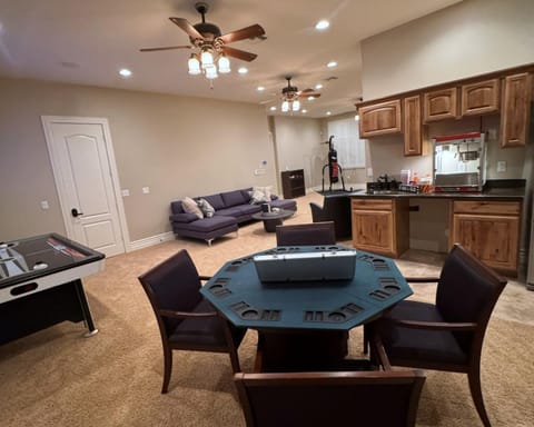 Living room, Seating area, minibar