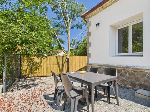 Patio, Garden, Garden view