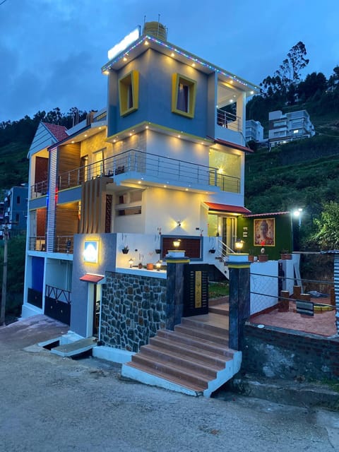 Property building, Night