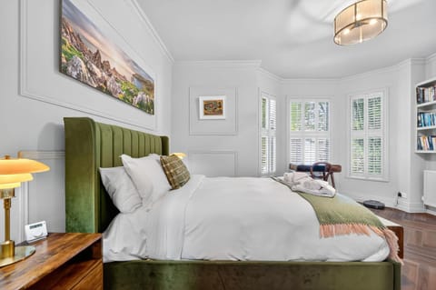 Central Belfast Apartments Lancefield Manor Apartment in Belfast