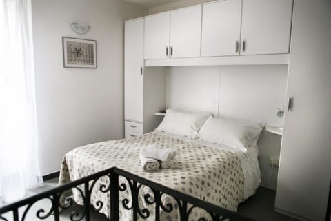 Bed, wardrobe