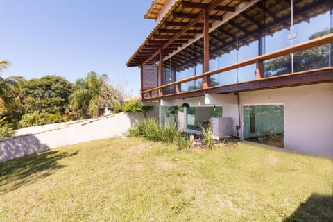 Facade/entrance, Balcony/Terrace