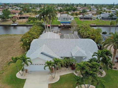 Property building, Bird's eye view