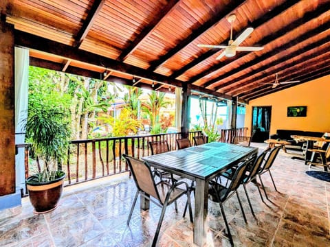 Patio, Day, View (from property/room), Balcony/Terrace, Seating area, Dining area