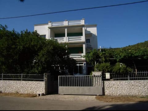 Apartman Silvija Čiovo Apartment in Šibenik-Knin County, Croatia