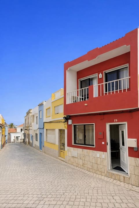 Property building, Facade/entrance, Family