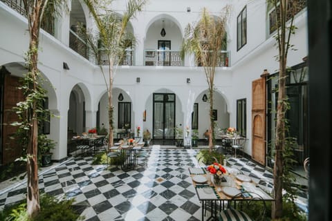 Patio, Day, Garden, Garden