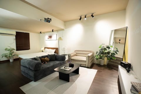 Living room, Photo of the whole room, Bedroom