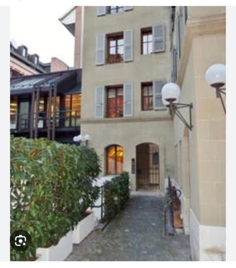 Central Charm Apartment, Geneva City Center Apartment in Geneva