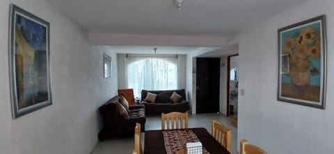 Casa de descanso, negocios, nin̈os, mascota, facturamos House in State of Mexico