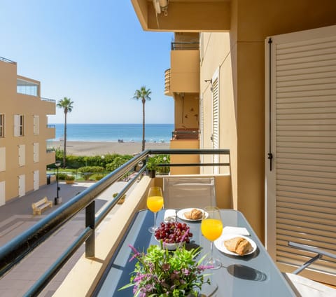 Natural landscape, View (from property/room), Balcony/Terrace, Beach, Sea view