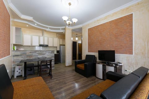 TV and multimedia, Living room, Dining area