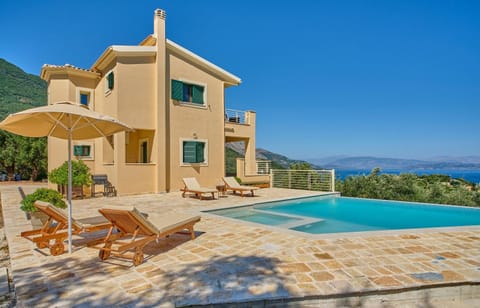 Property building, Patio, Day, Natural landscape, View (from property/room), Balcony/Terrace, Mountain view, Pool view, Sea view, Swimming pool, sunbed