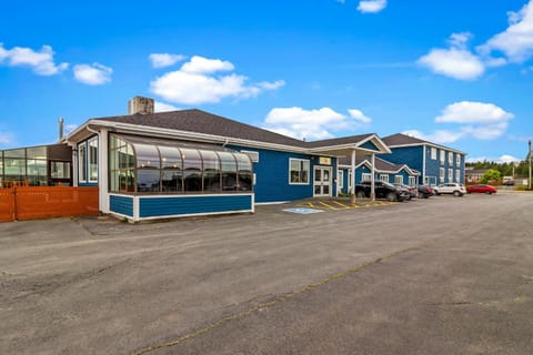 Property building, Parking
