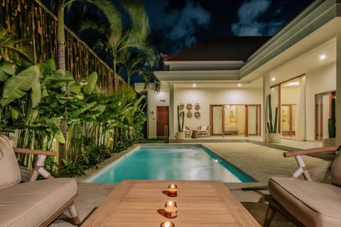Property building, Natural landscape, Pool view, Swimming pool
