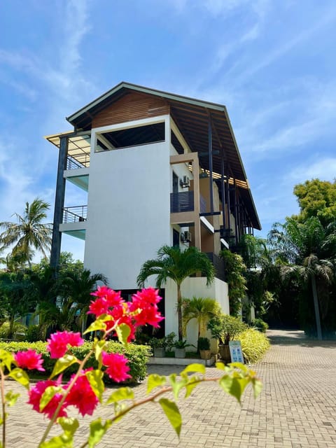 Property building, Garden, Garden view