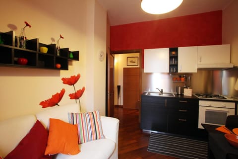 Coffee/tea facilities, Kitchen or kitchenette, Living room, Seating area, Dining area, minibar, oven, pet friendly, stove