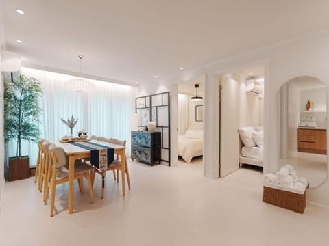 Bed, Living room, Photo of the whole room, Seating area, Dining area, Bedroom, heating, air conditioner