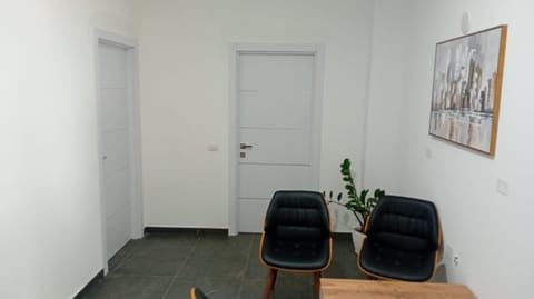 TRIUMPH rooms and apartment Bed and Breakfast in Vlorë