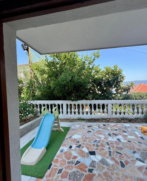 Patio, Balcony/Terrace