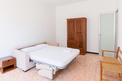 Xenia - 2rooms apt in Salita Sant'Agostino 15 Apartment in Rapallo