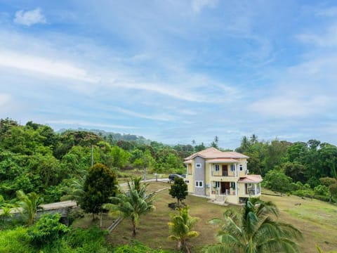 Property building, Natural landscape, Garden view, Mountain view