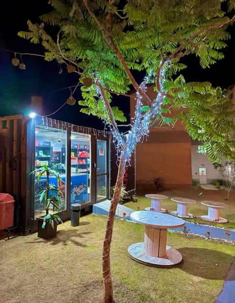 Supermarket/grocery shop