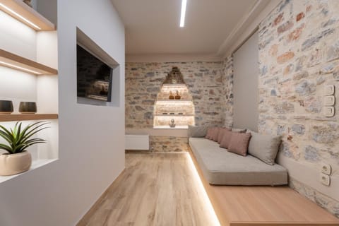 Nest in the City Apartment Home to Home MGMT Apartment in Volos