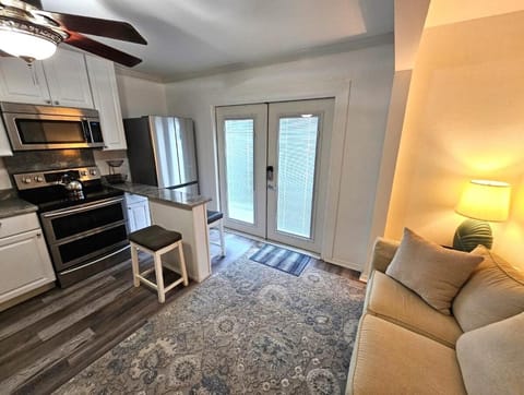 Waterfront hideaway on the canal House in South Daytona