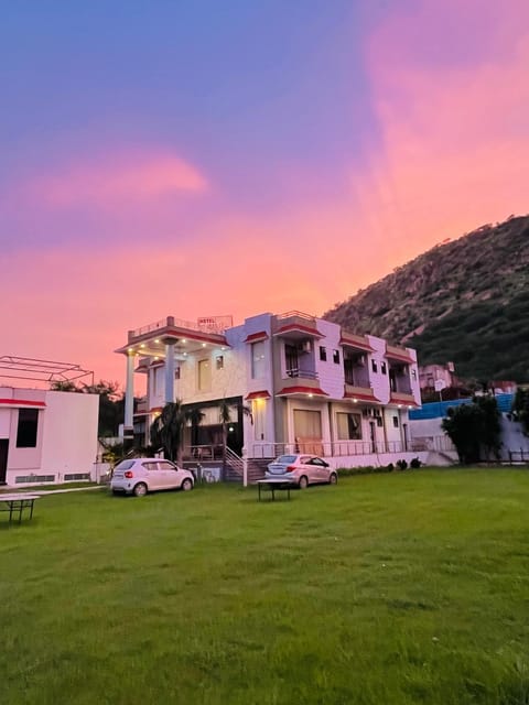 Property building, Spring, Natural landscape, Mountain view, Sunset