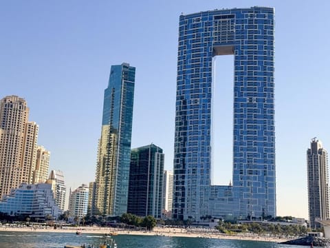 ADDRESS BEACH RESORT Residence Million Dollar View 39th floor DXB AIRPORT VIP Shuttle option Apartment in Dubai