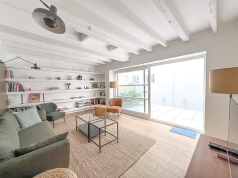 Maison chaleureuse à Paris ! House in Paris